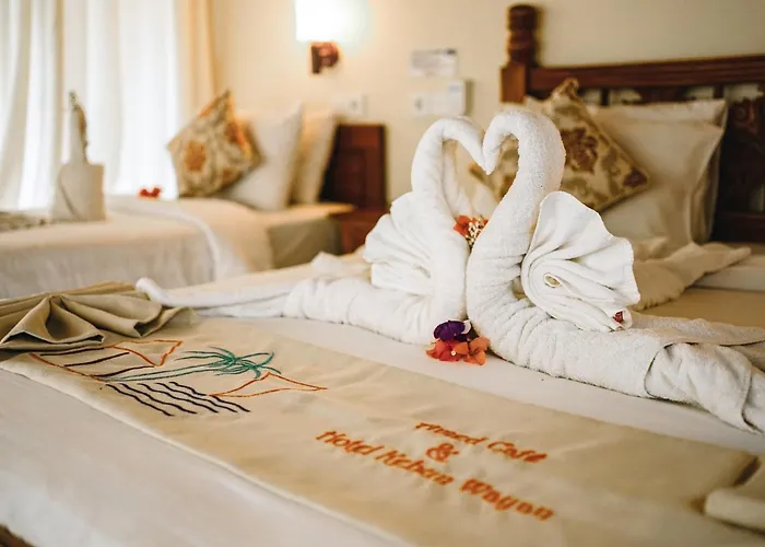 Hotel Cafe & Kebun Wayan Amed