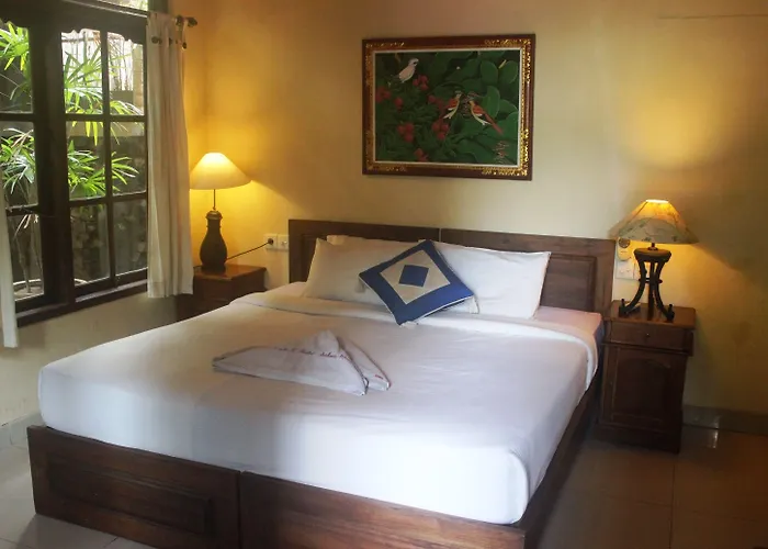 Hotel Cafe & Kebun Wayan