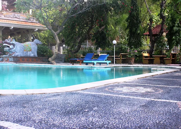 Cafe & Kebun Wayan Hotel