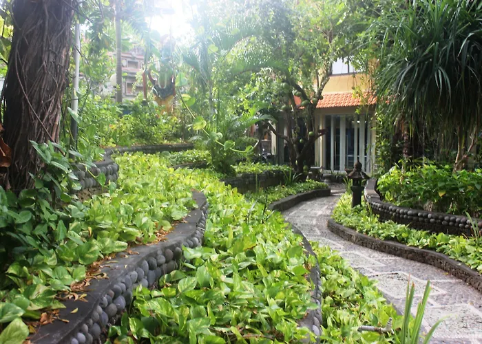 Cafe & Kebun Wayan 3* Amed