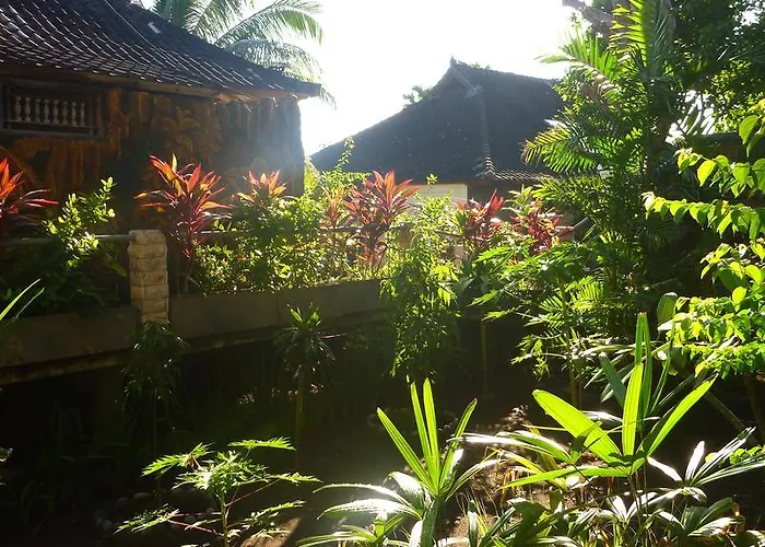 Cafe & Kebun Wayan Hotel 3*